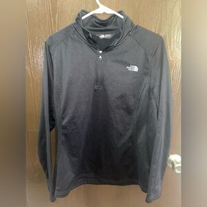 North Face pull over long sleeve